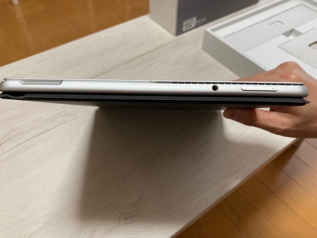 Surface Pro8キーボード同梱 Office2021H&B ドック2付き