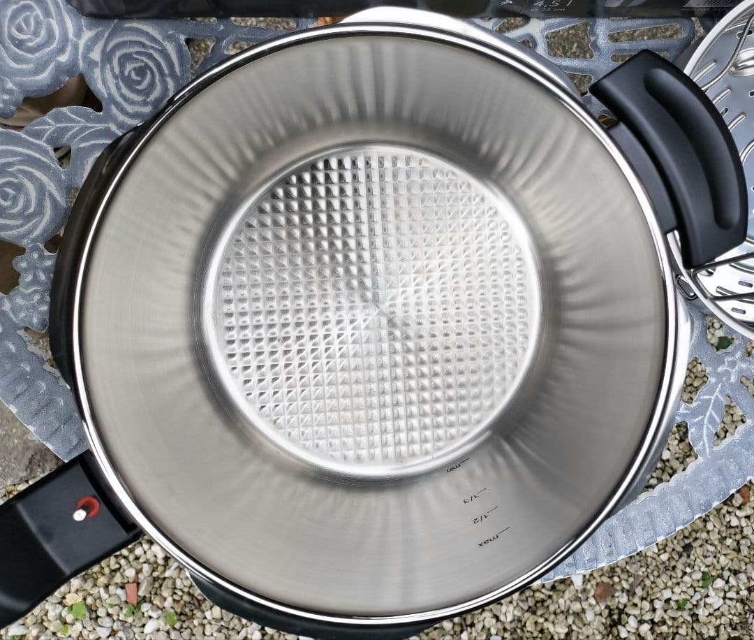 フィスラー圧力鍋4.5ｌ　未使用品