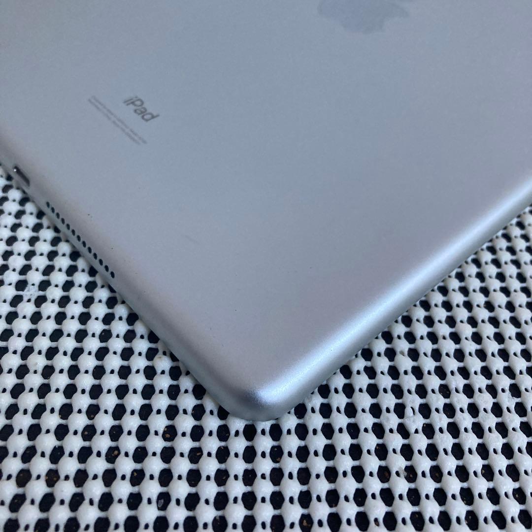 570【早い者勝ち】電池最良好☆iPad7 第7世代 128GB SIMフリー☆