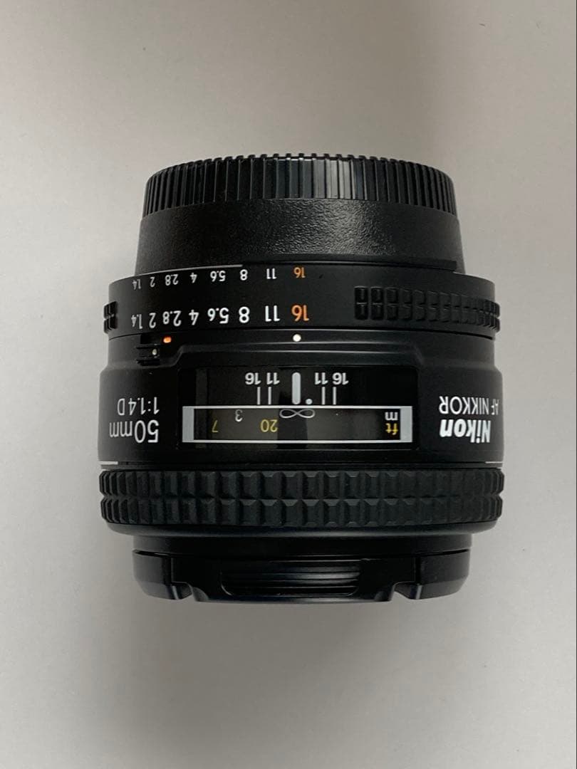 Nikon 50mm f 1.4D フルサイズ対応　単焦点レンズ