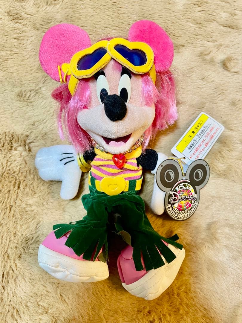 入手困難クラブディズニー限定 ピンク髪ミニー ぬいぐるみ 未使用タグ付