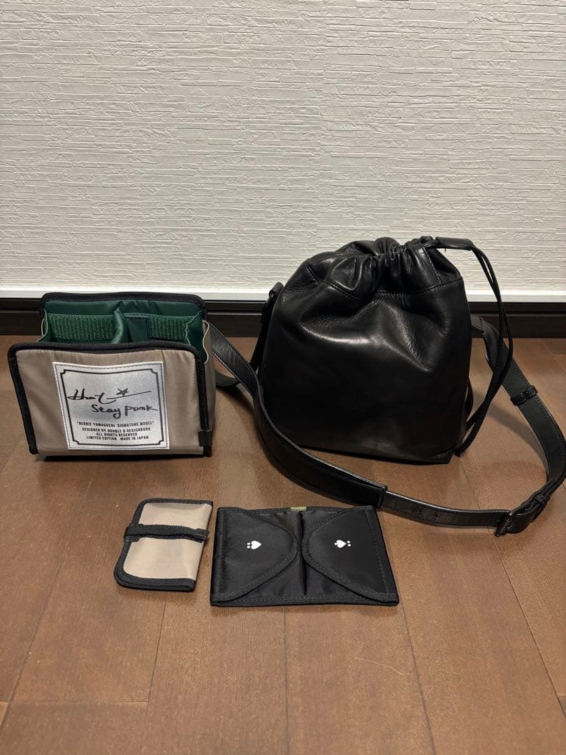 フルホースハイドレザー 「After the rain London 1975」