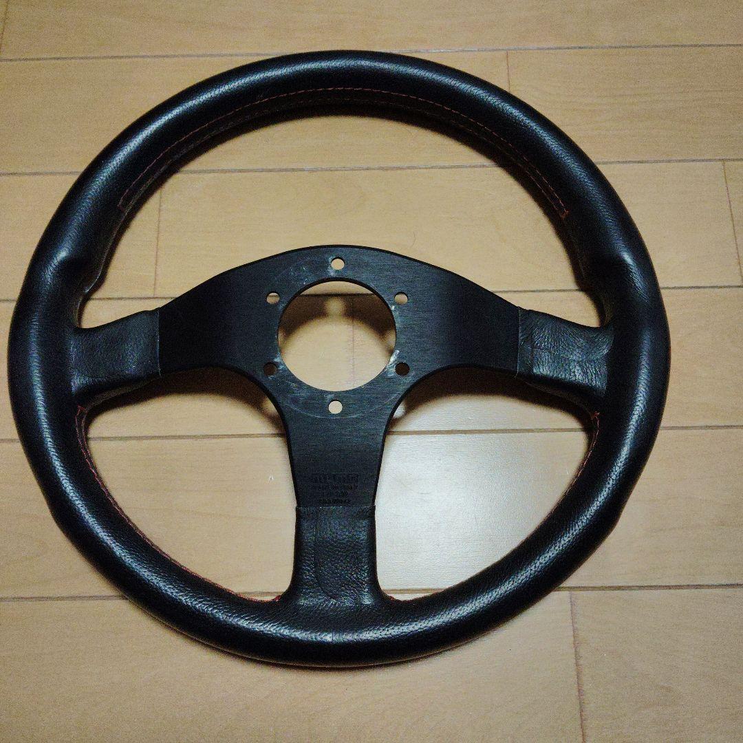 モモステアリング　チューナー　T-13 32　ブラック