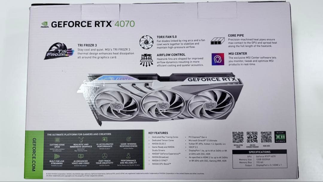 グラフィックボード・グラボ・ビデオカード GeForce RTX4070 GAMING X SLIM WHITE 12GB