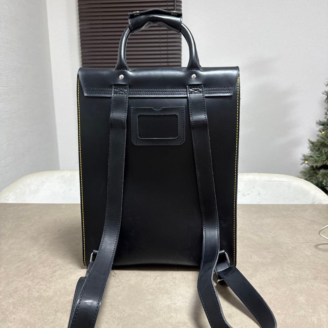 【限定特価/美品】Dr. Martens ブラック　レザーリュック