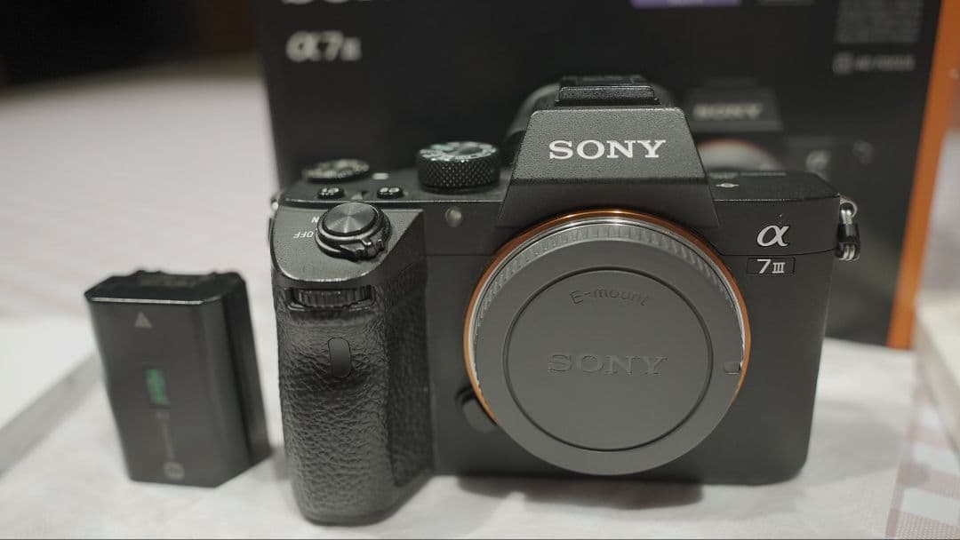 SONY α7 III ミラーレス一眼 本体　クイックリリースプレート付き