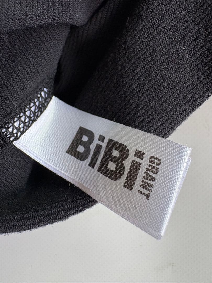 グラントイーワンズレディースパンプ ハイネック長袖光電子 S ブラック