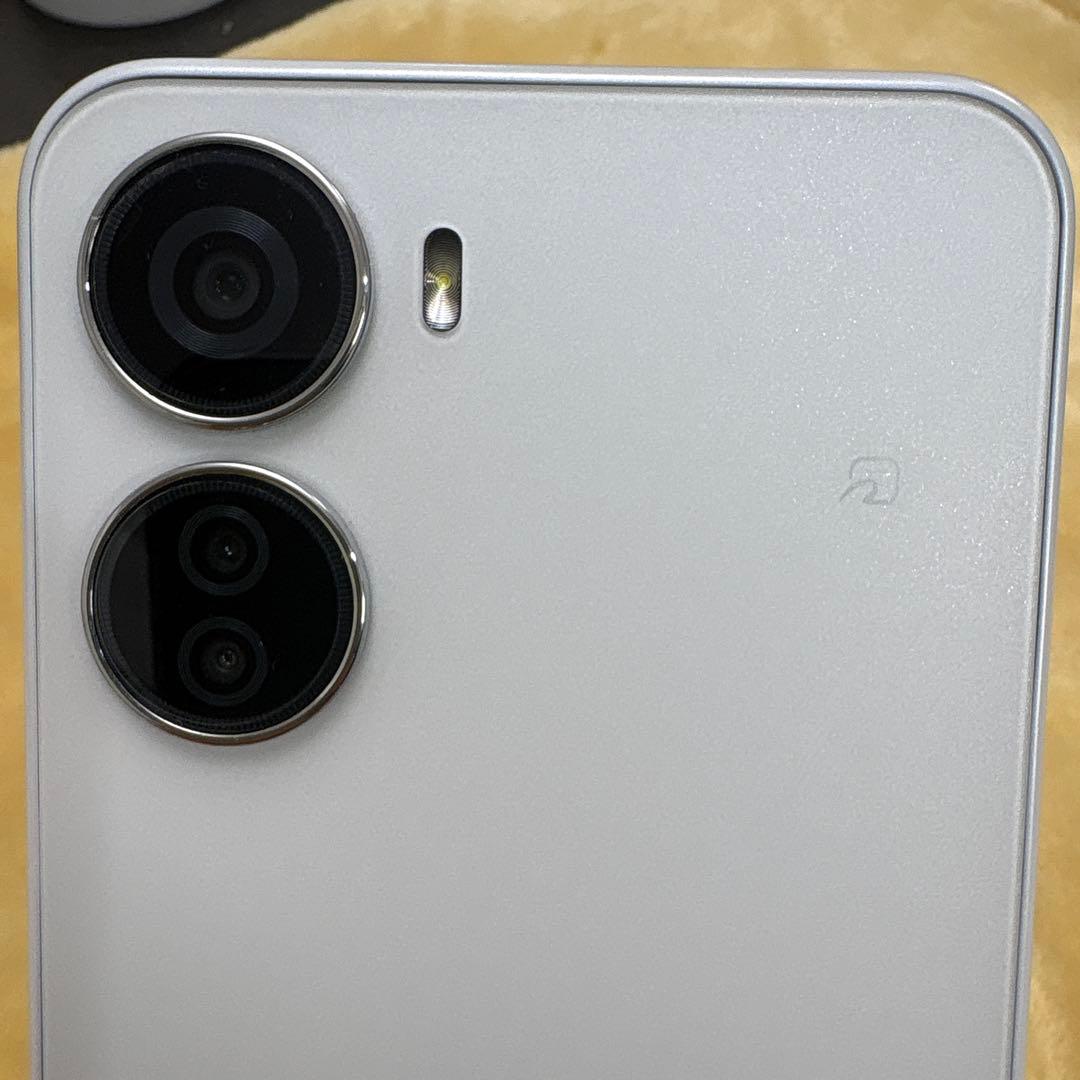 nubia S 5G Y!mobile ホワイト 128GB