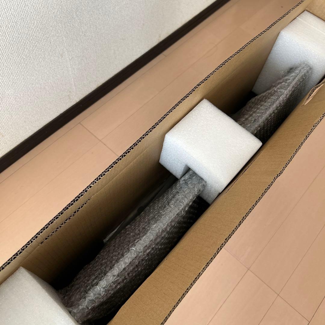 テレビ 32V型ハイビジョン　取扱説明書付き