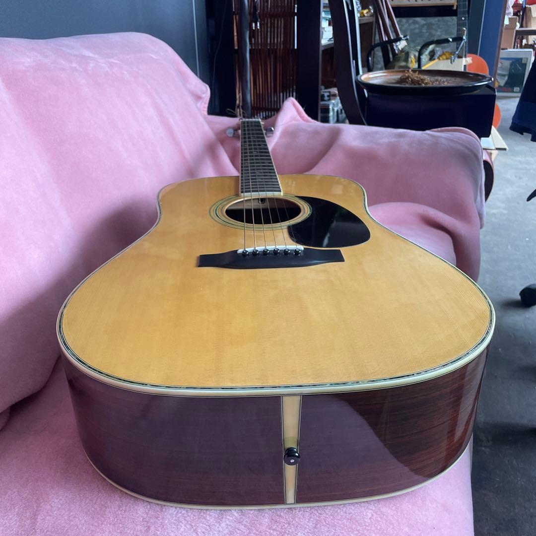 美品　螺鈿アコースティックギター モリスW-30 ハードケース付き