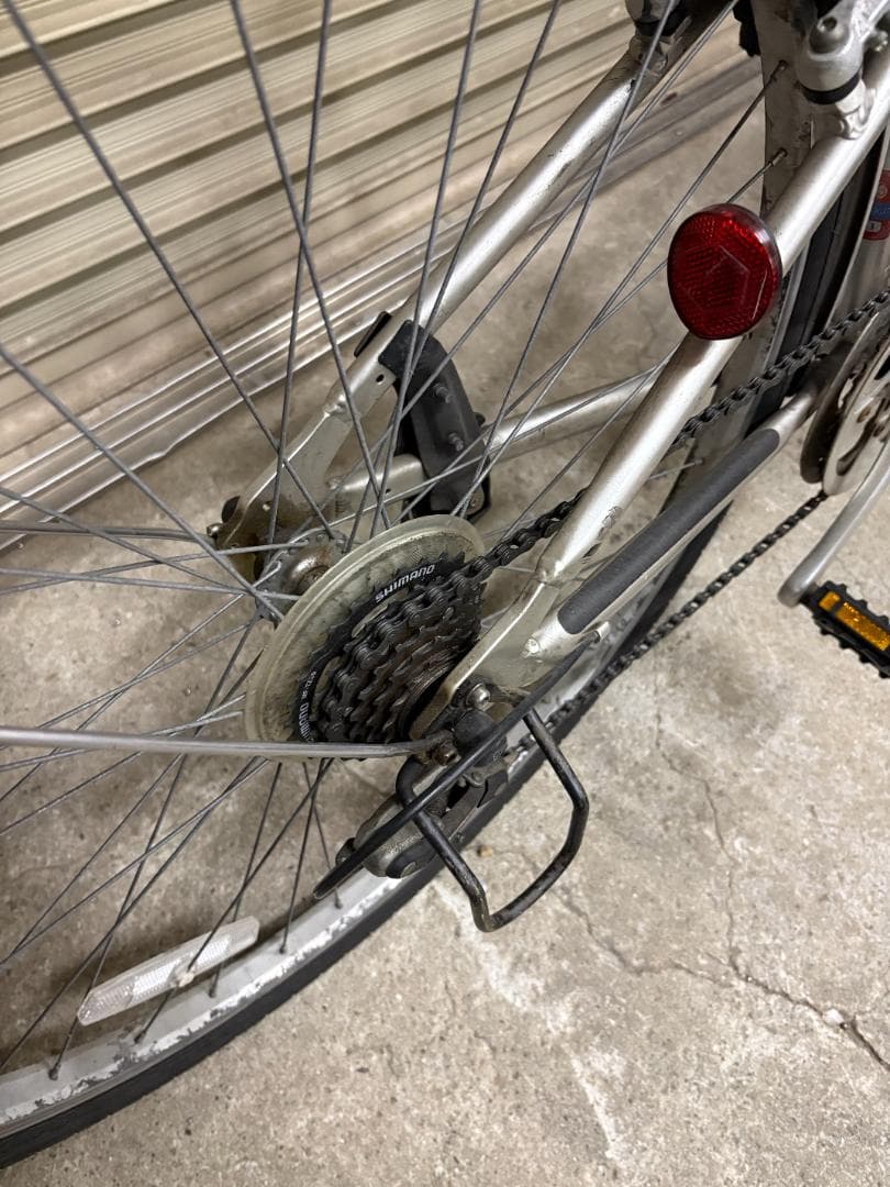 廃盤 無印良品 クロスバイク 700×38C アルミ シマノ6段 シルバー