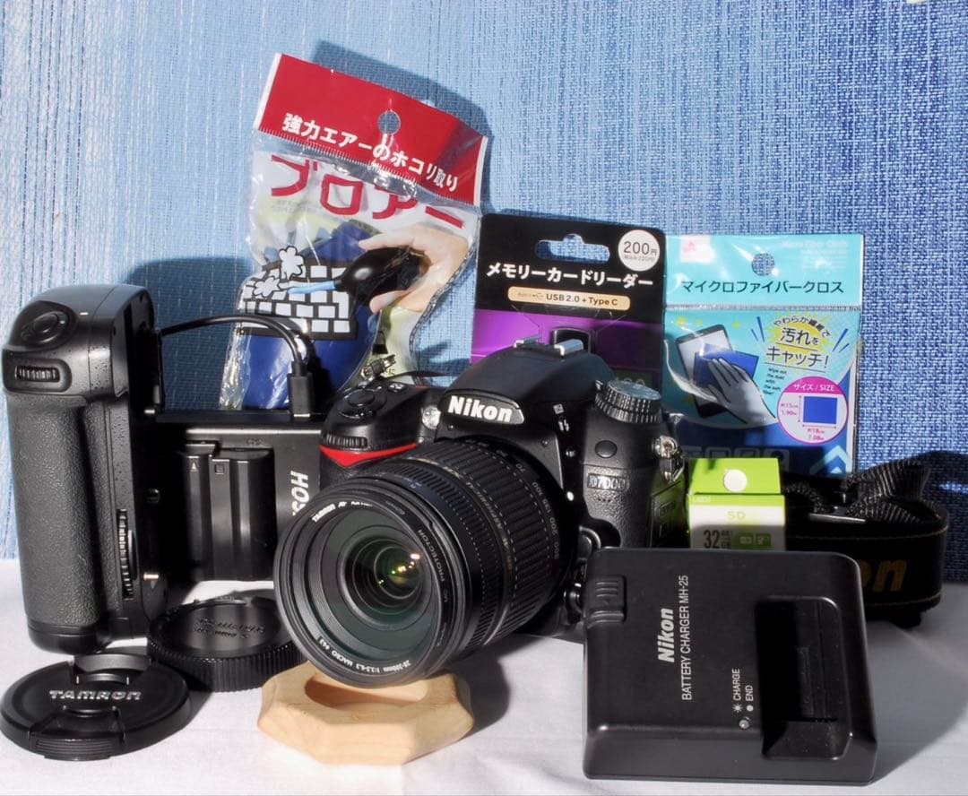 バッテリーオプション付き！❤️ニコン D7000 ♥️大人気ハイアマチュア機❤️