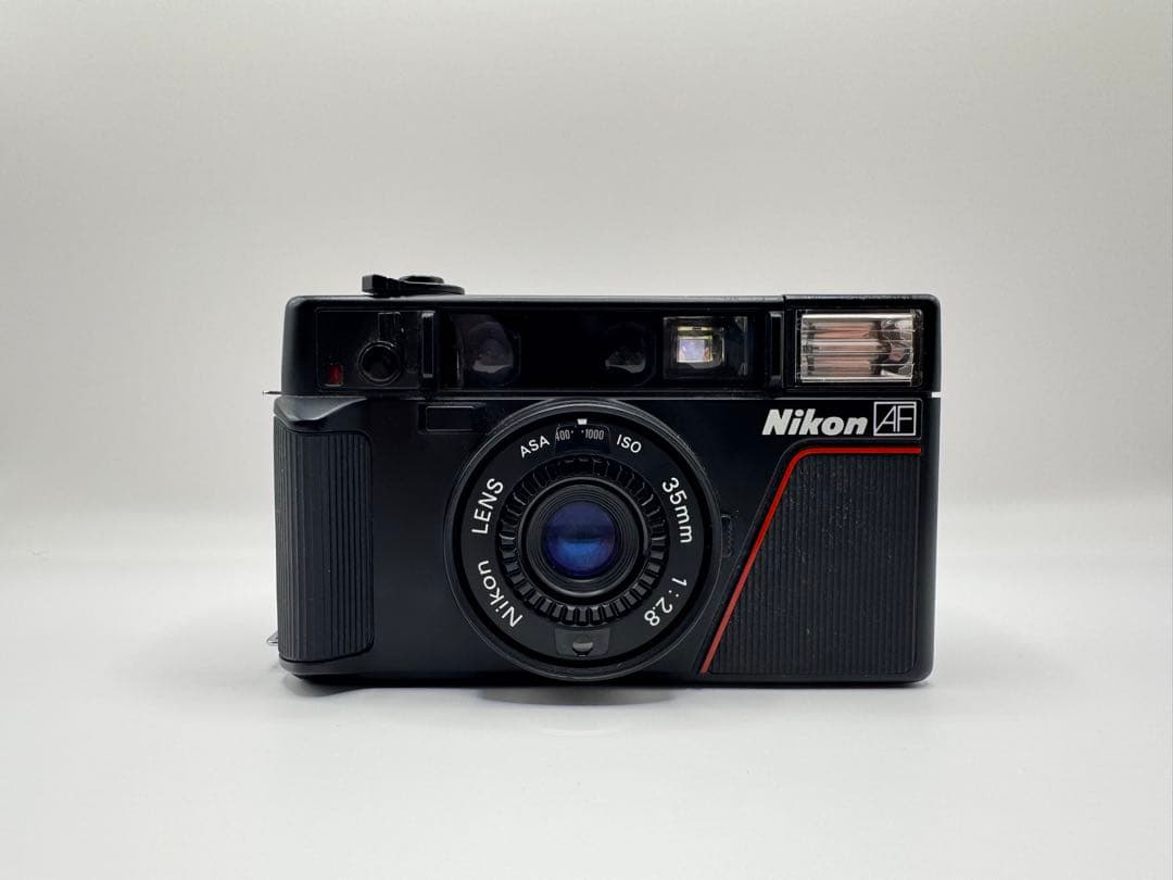 iso 1000 Nikon L35AF コンパクトフィルムカメラ