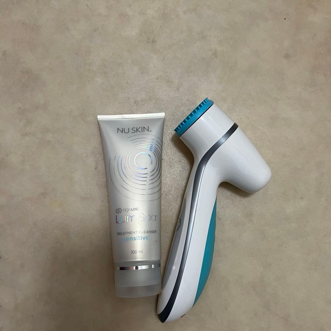 Nu skin ルミスパ クレンザー、充電器付