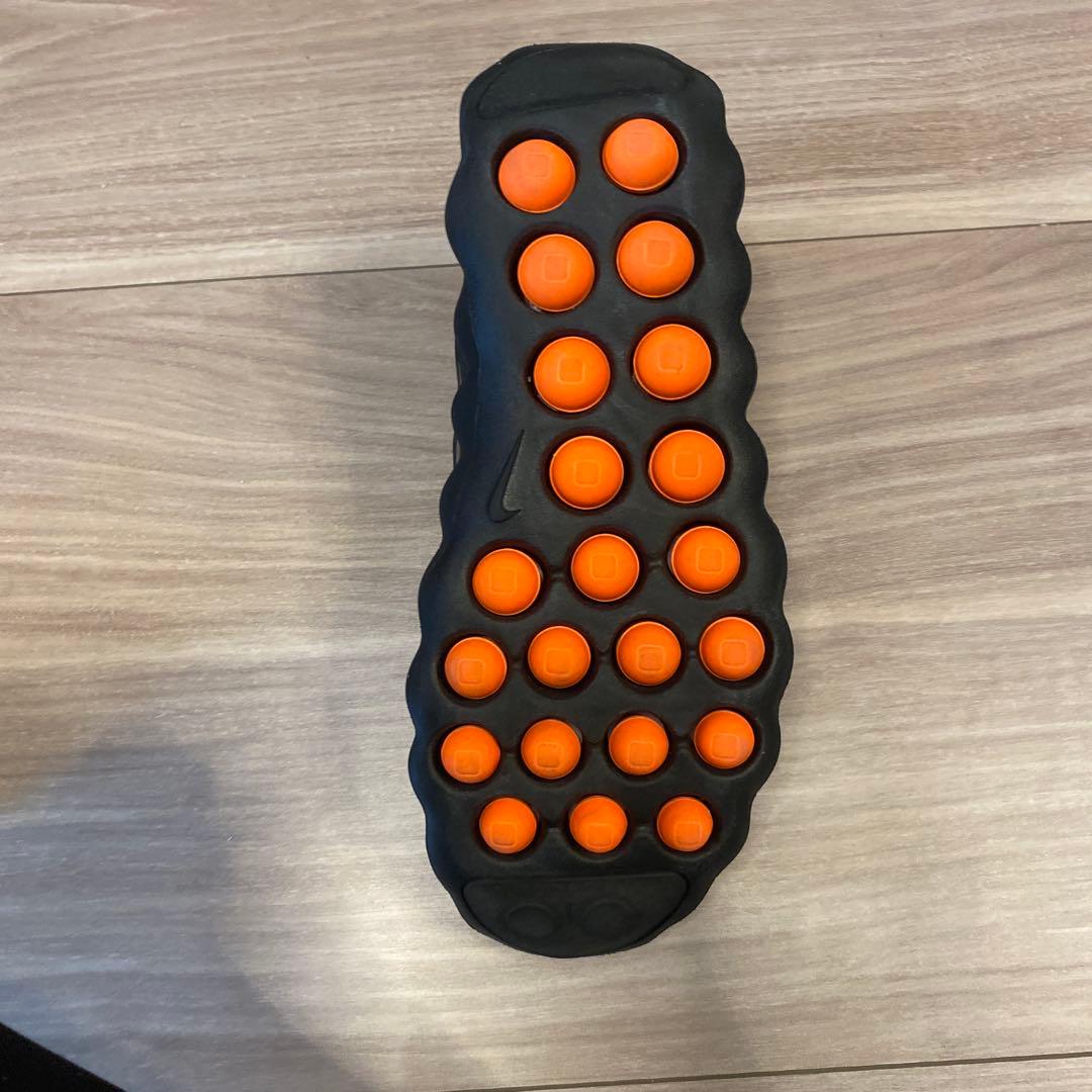 美品 Nike Mind スニーカー ブラック/オレンジ