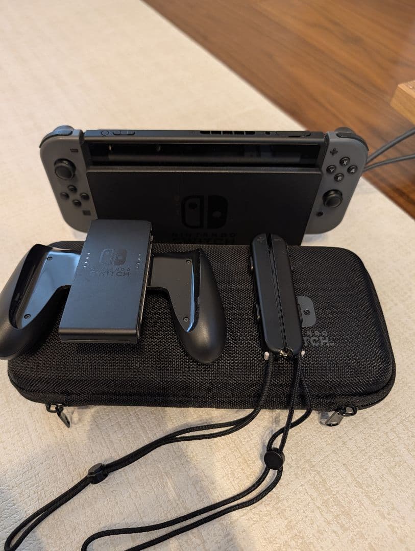 Nintendo Switch 本体 ドックケース Joy Con グレー