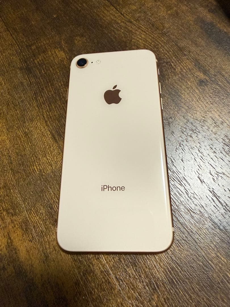 【zu_san様】iPhone8 64GB ゴールド