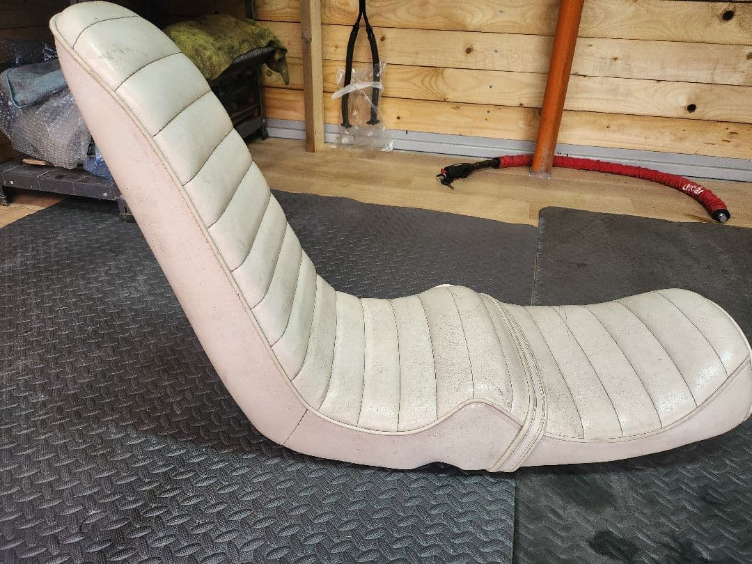 ヤキイモ　川口製GT380　三段シート