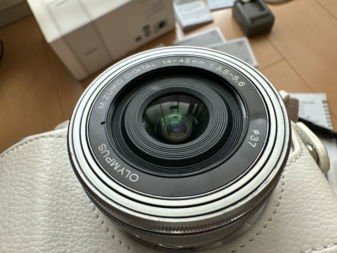 OLYMPUS PEN E-PL9 ダブルズームキット