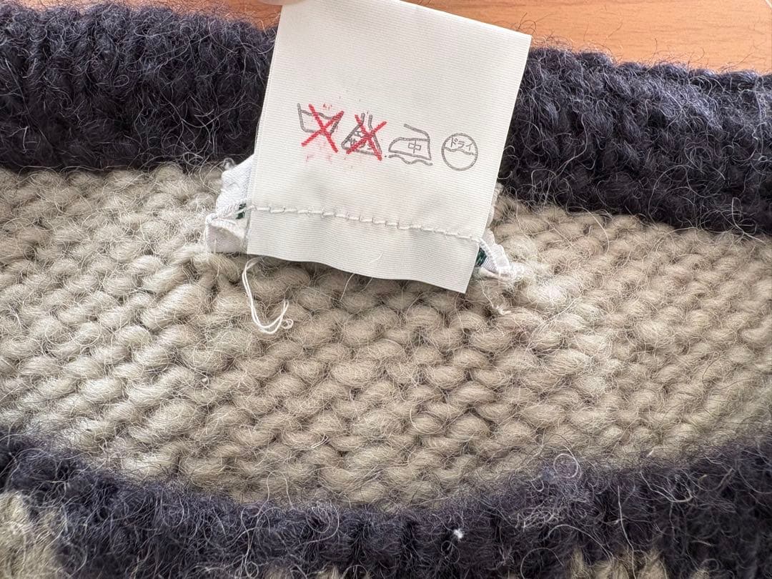 ネパール製 ハンドメイドニット ウール100% セーター ハンドクラフト 一点物