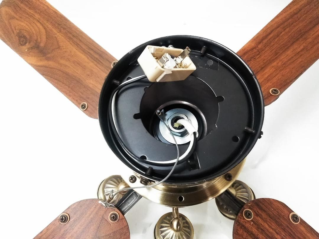 コイズミシーリングファン 8-10畳 リモコン付 BAN0505FR□