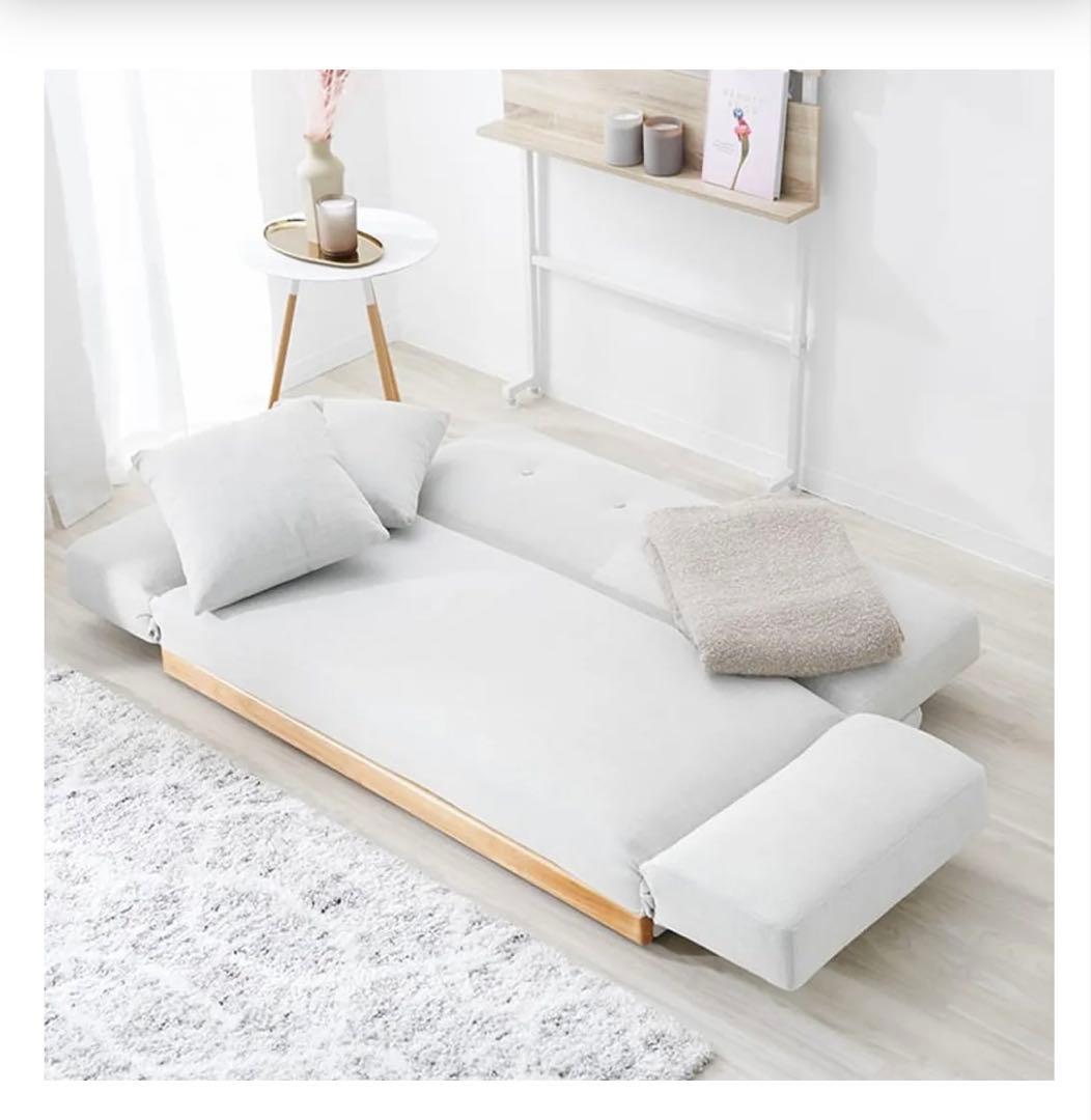 【LOWYA】ライトグレー コンパクトソファ (ソファベッドに変形可能)