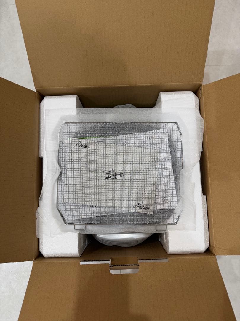 新品　アラジン トースター AGT-G13B(G) 4枚焼 Aladdin