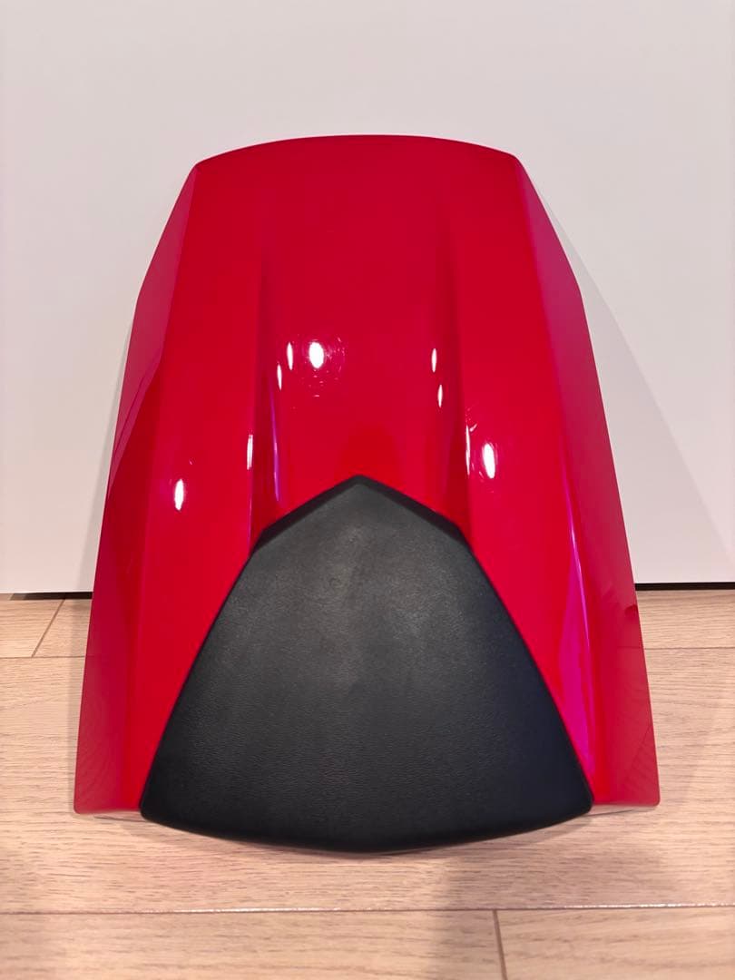 TP　グローブ•シングルシートカウル ※やや難あり　セット