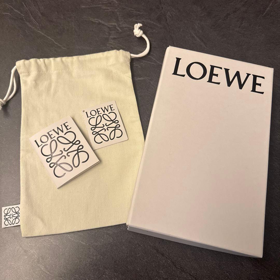 LOEWE ジップアラウンド ウォレット (ソフトグレインカーフ)