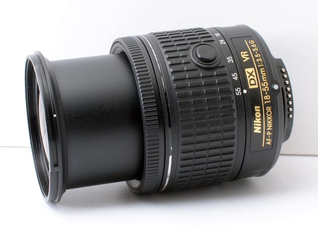 S数約700回！Nikon D5300★AF-Pレンズ★Wi-Fi内蔵