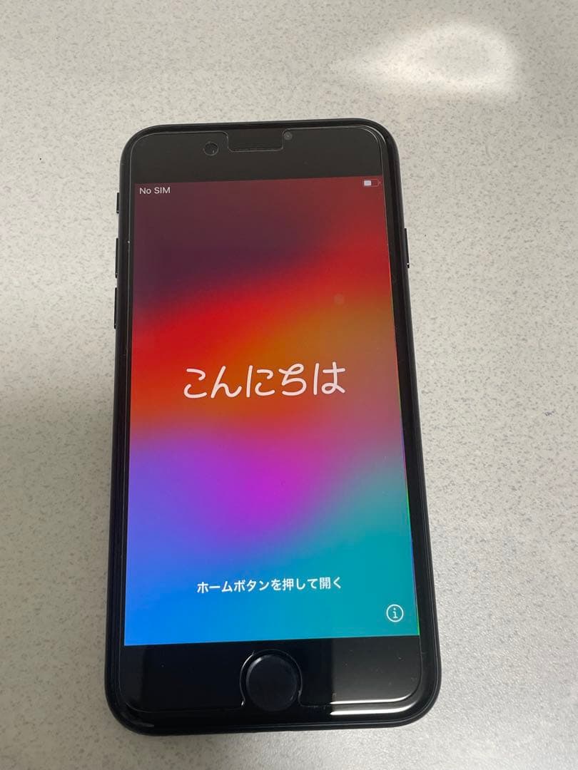 iPhone SE3 64GB 新品・未使用　SIMフリー+ガラスフィルム