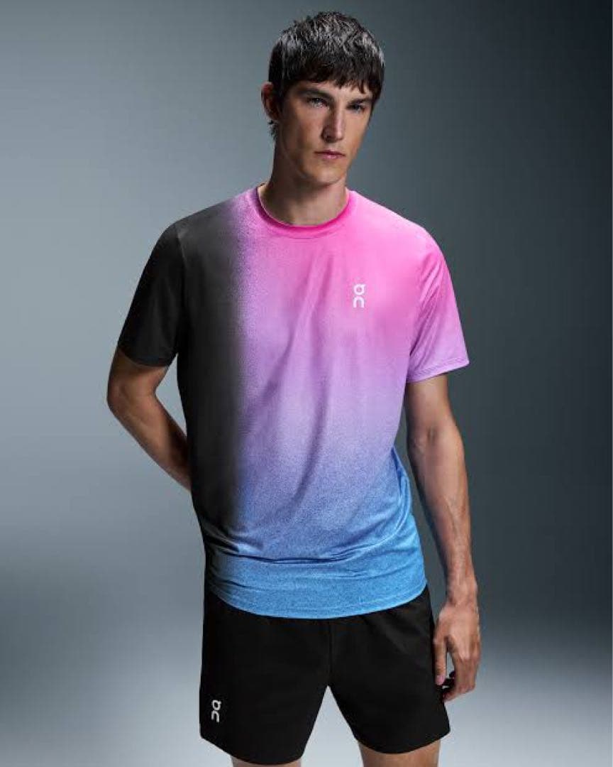 On Court-T メンズ　Sサイズ　テニス