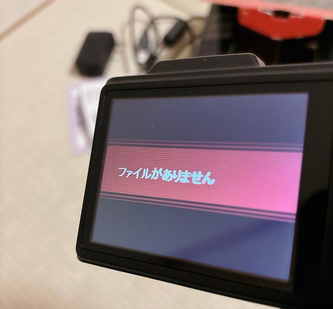 【極美品】 CASIO EXILIM EX-H60 デジカメ　カシオ