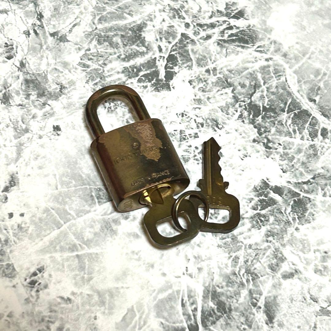 ルイ・ヴィトン Louis Vuitton アルマ ハンドバッグ エピ レッド