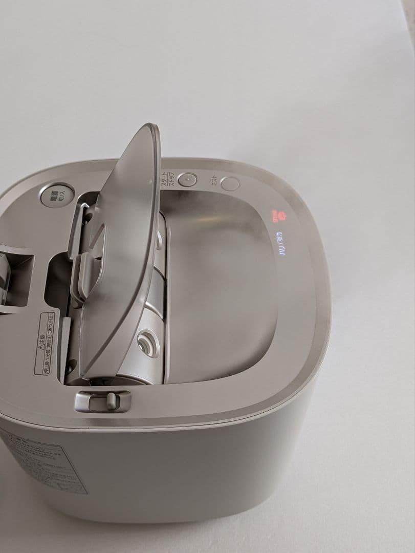 三下さん用　展示品　パナソニック ナノケア スチーマー EH-SA0B