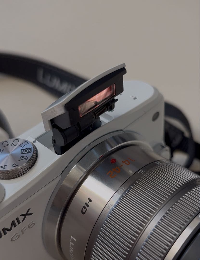 【ジャンク】パナソニック チルト液晶 wifiモデル デジカメ LUMIX