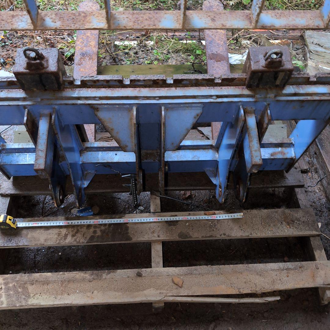 フルカワミニホイールローダのパレットフォーク