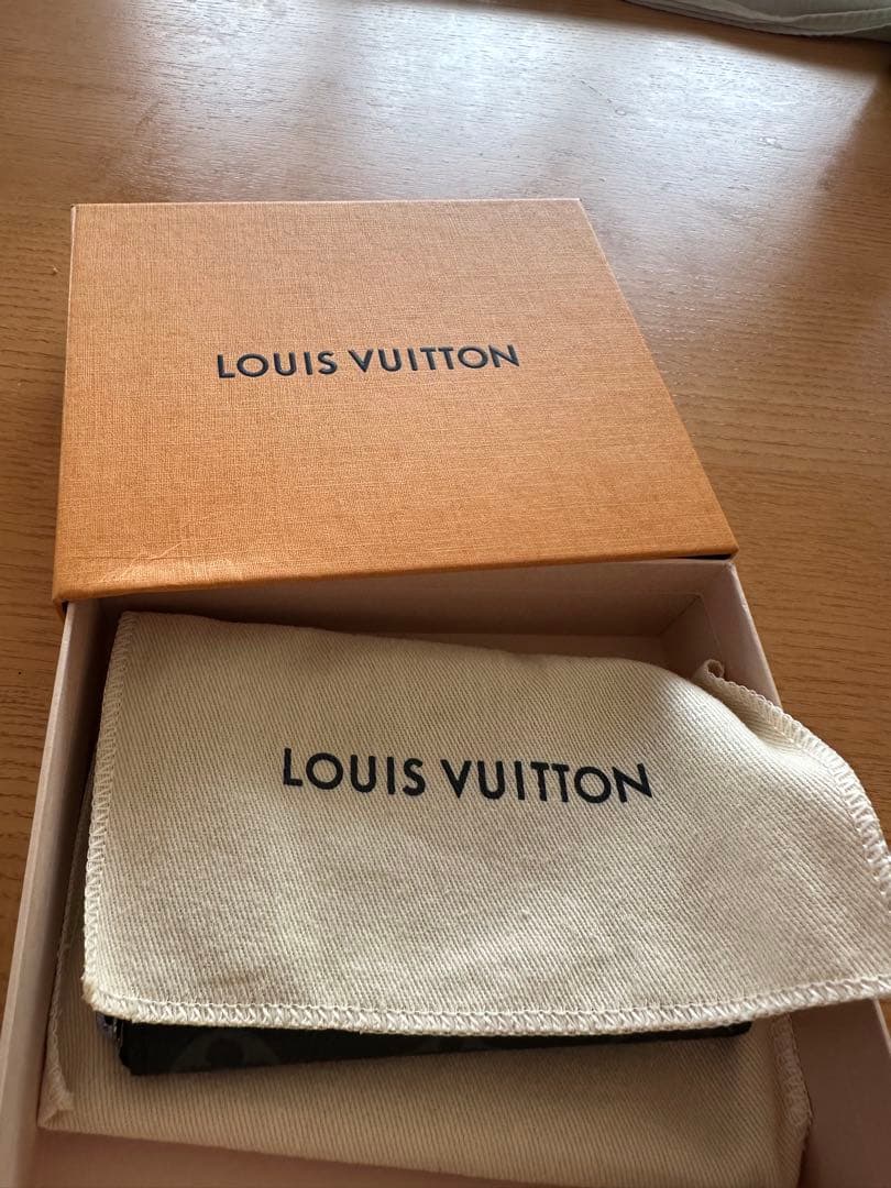 Louis・VUITTON ケース