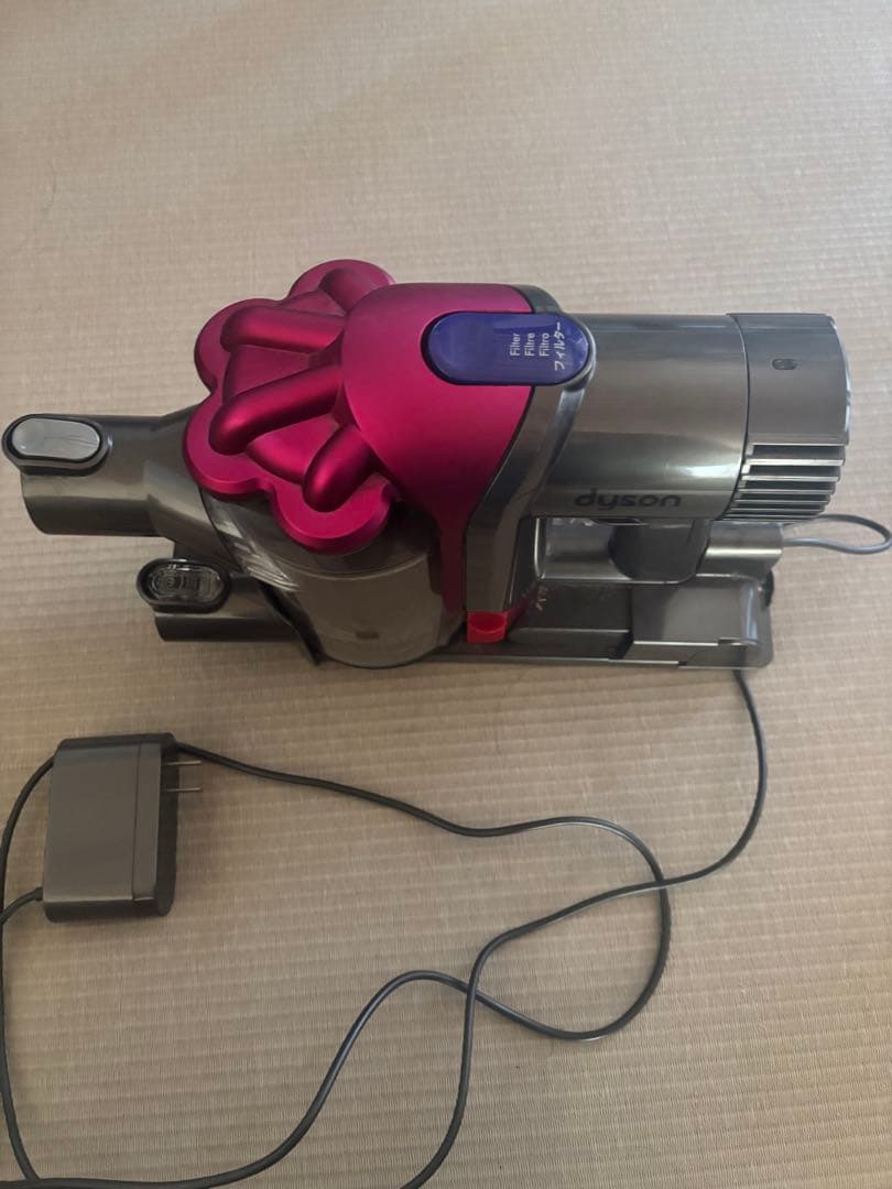 値下げ対応可　Dyson キャニスター掃除機 本体 充電器付き　⚠️箱・説明書欠品