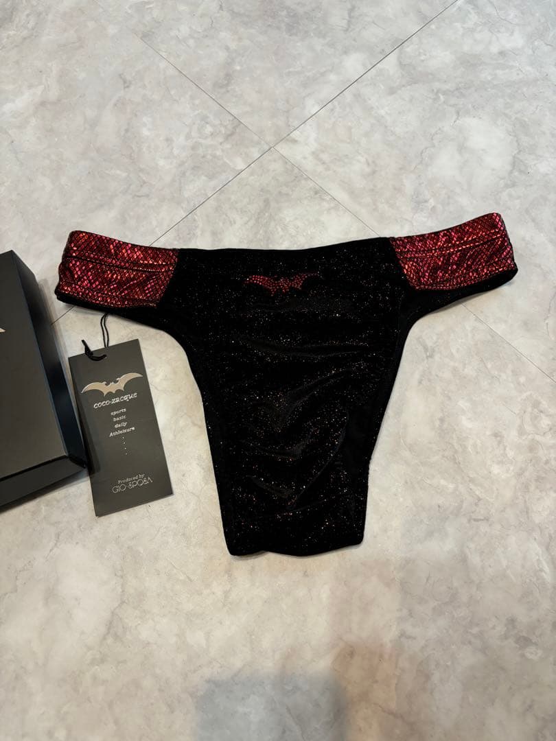 美品 ココザック cocozaque 競技パンツ Sサイズ スポーツモデル