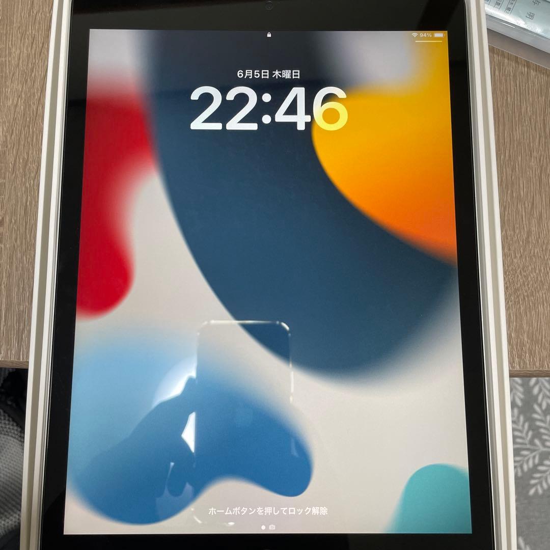 Apple iPad シルバー第9世代256G