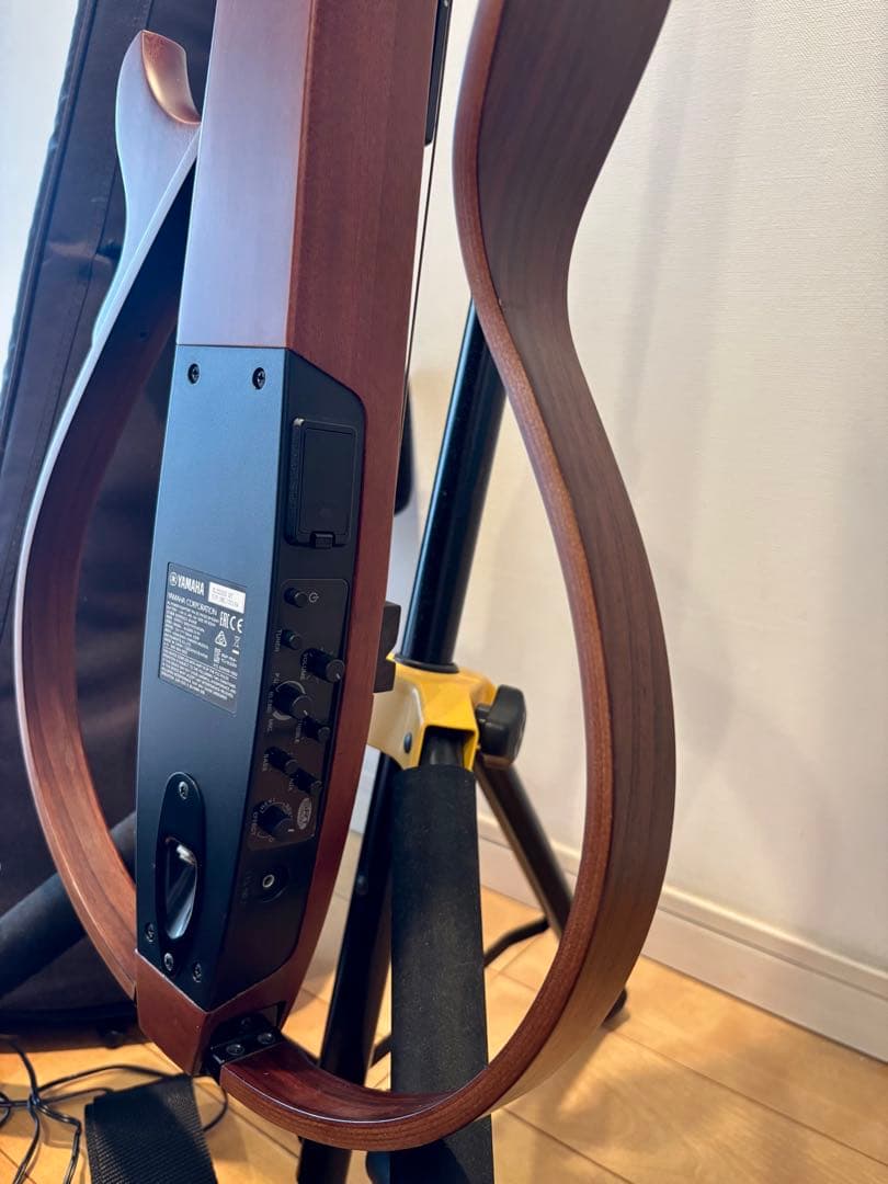 Yamaha SLG200S NT サイレントギター、アコースティックギター