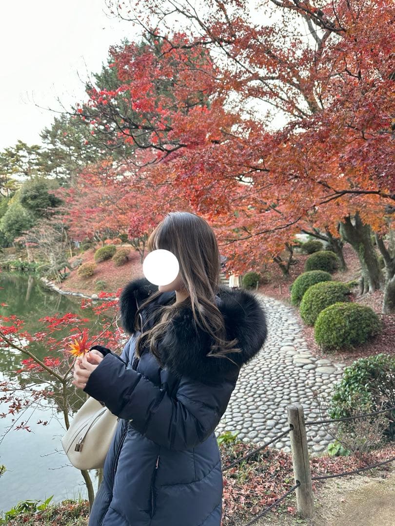 PRADA ネイビー ダウンジャケット ファー付き