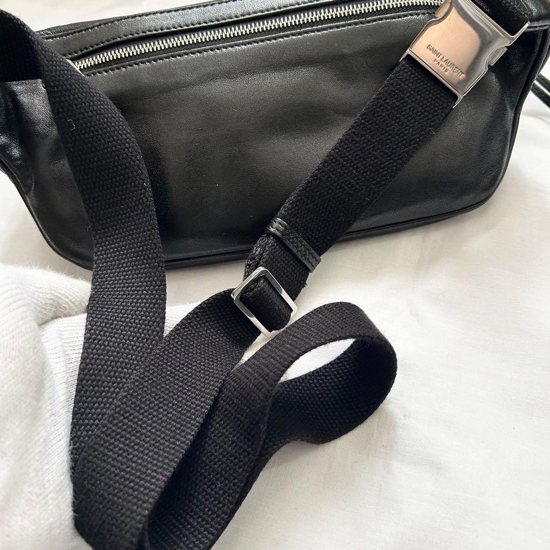 ■極美品■サンローラン　ボディバッグ　ラムスキン　ブラック　レザー　シティ