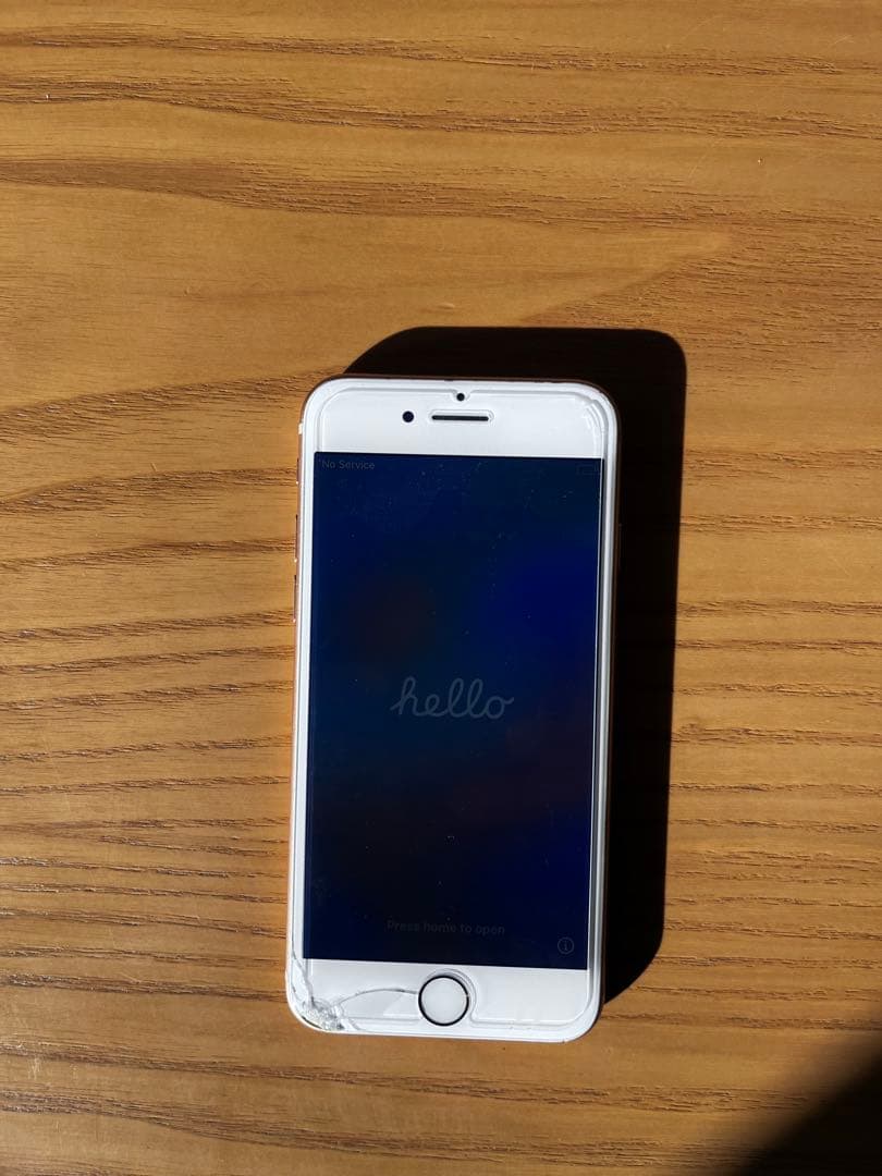 S*）様 Apple iPhone 8 64GBゴールド本体 箱•ケーブル・イヤ