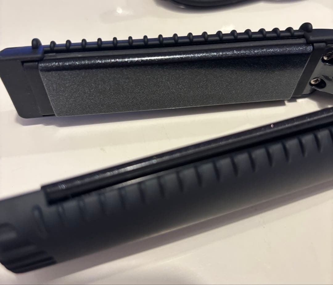 【極美品】クレイツ ホリスティックキュア マグネットヘアプロ ストレートアイロン