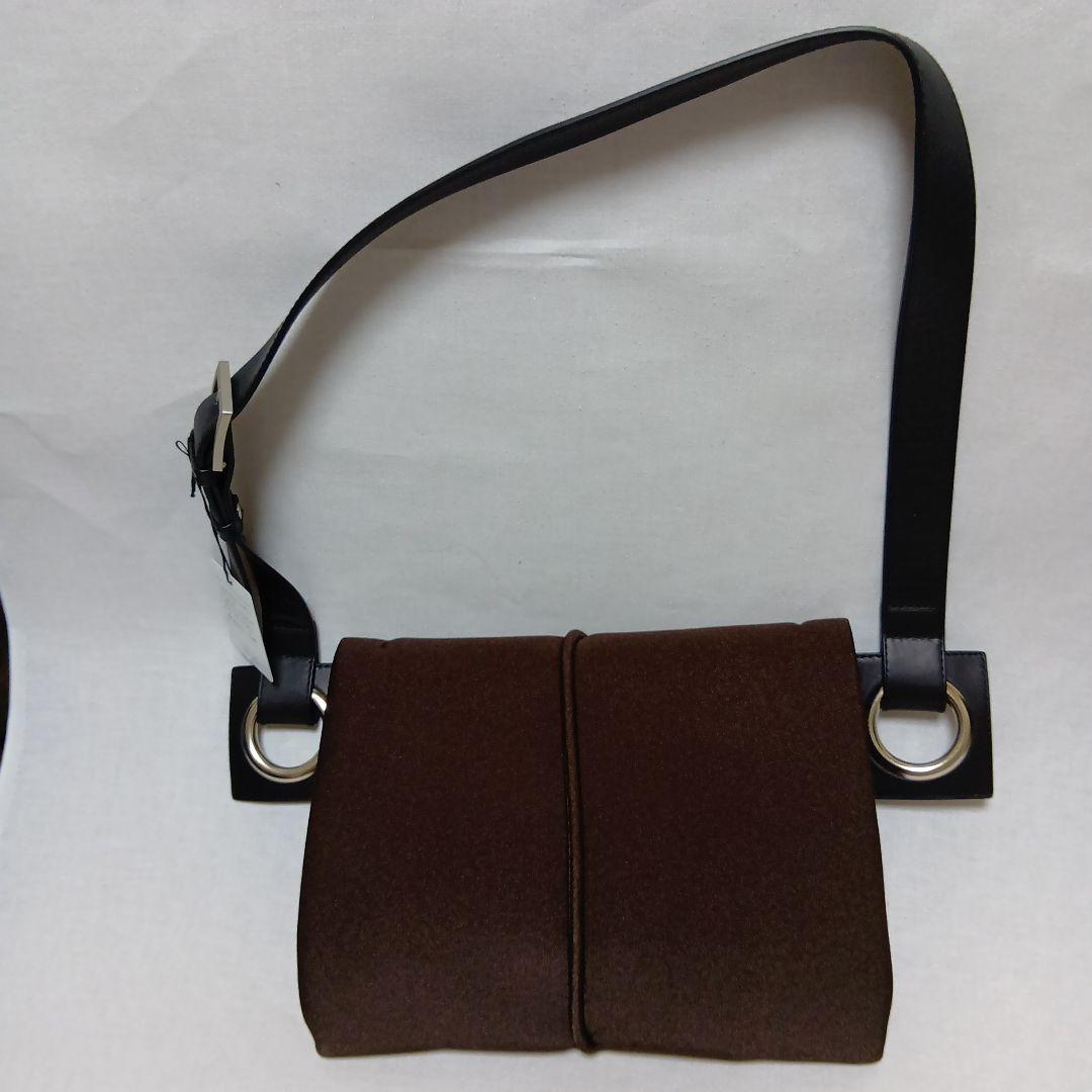 専用　カワカワ　ブラウンボディバッグ