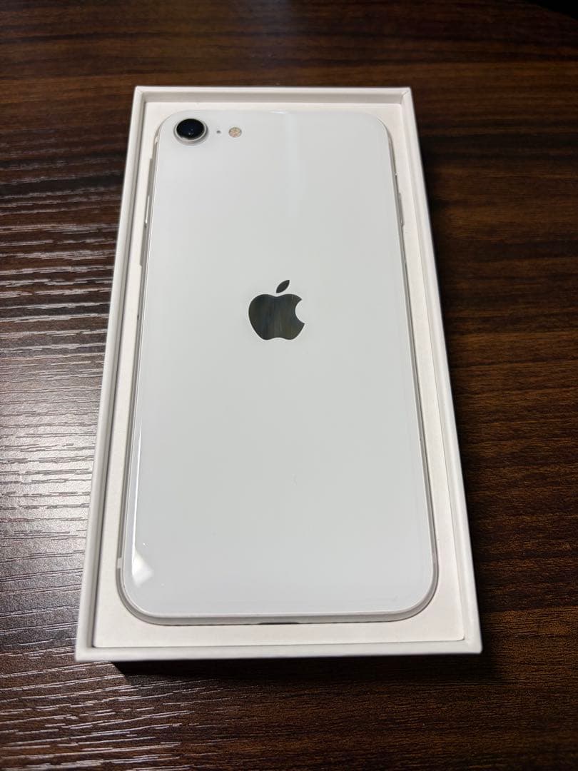 Apple iPhone SE 第2世代 ホワイト 128gb
