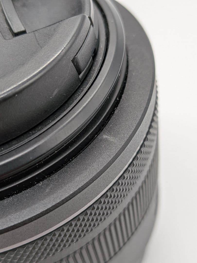 キヤノン RF35mm F1.8 MACRO IS STM