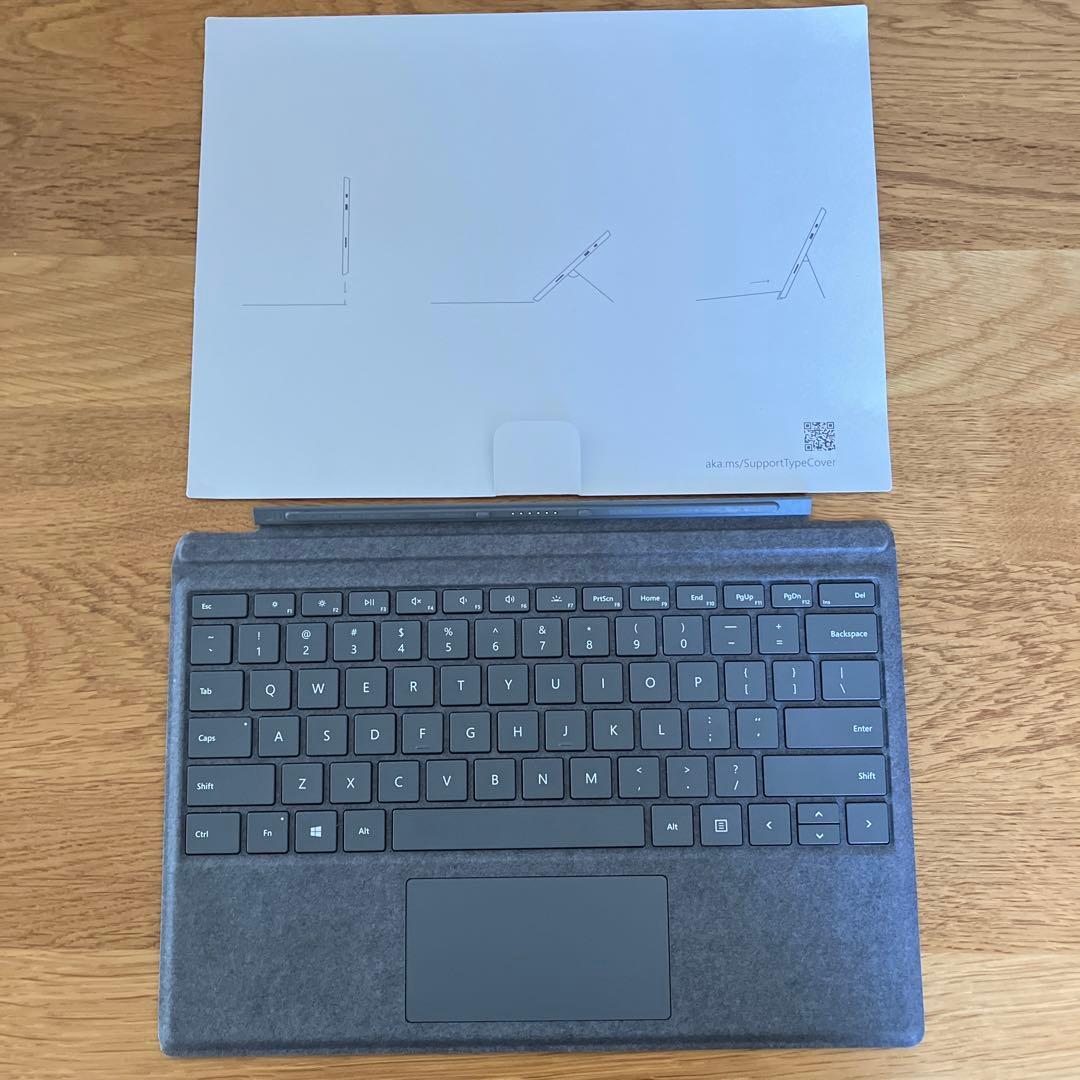 英文配列　Microsoft Surface Proタイプカバー　英文キーボード